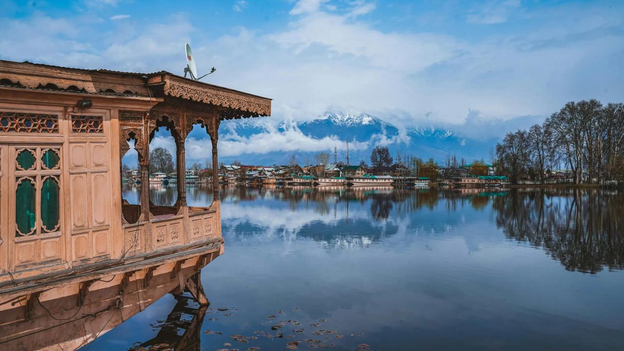 Srinagar – Sonmarg – Gulmarg